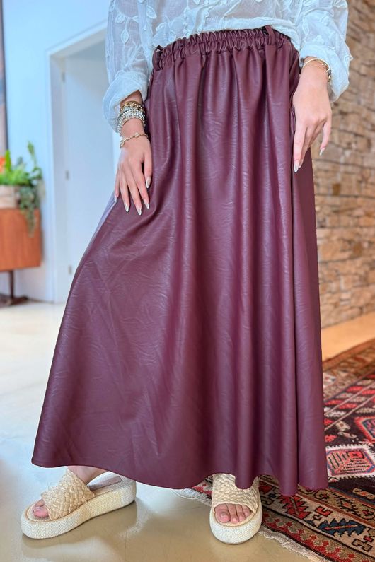 Made in Italy Runa Leather Look Skirt Burgundy /30 *pre order due approx 10 days
